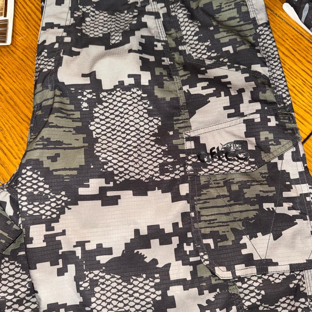 Digital Camo Cargo Pants